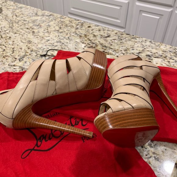 Christian Louboutin Platform Bootie 140mm - Picture 4 of 10